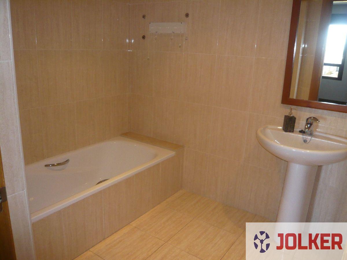 For sale of flat in Burriana