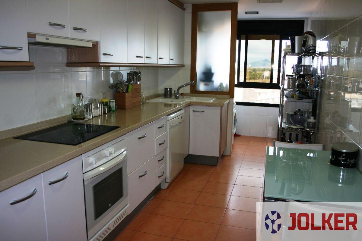 For sale of flat in Burriana