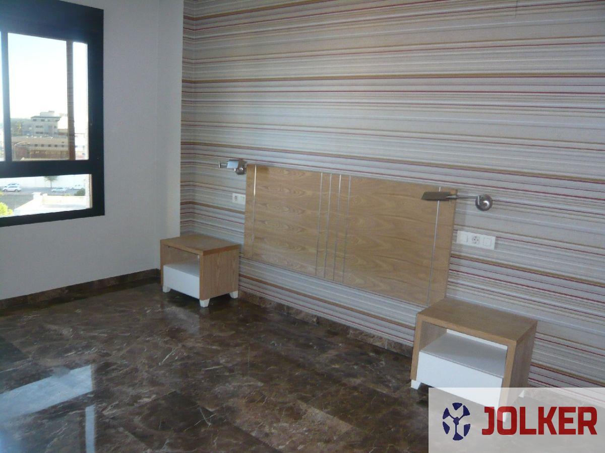 For sale of flat in Burriana