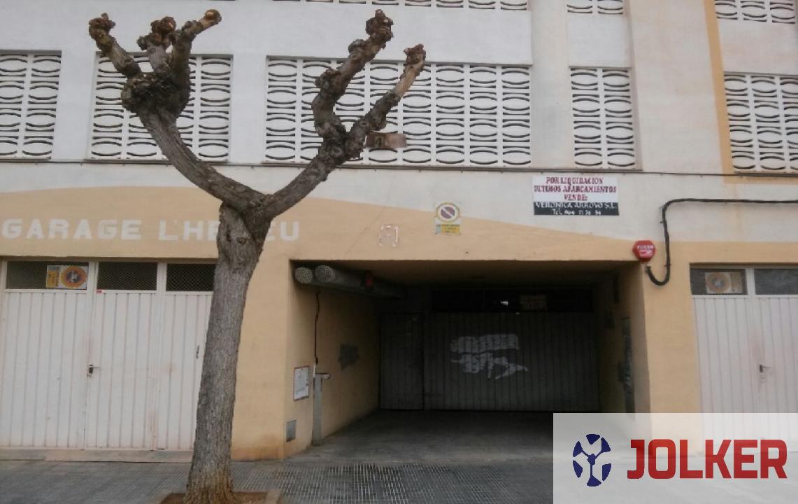 For sale of garage in Burriana