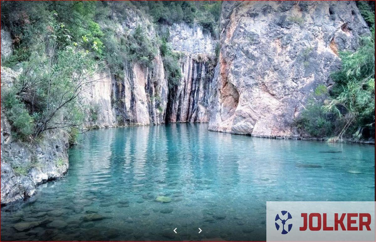 For sale of land in Montanejos