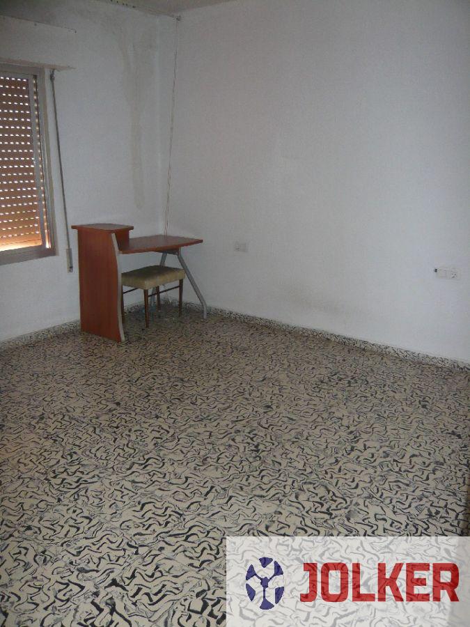For sale of flat in Burriana