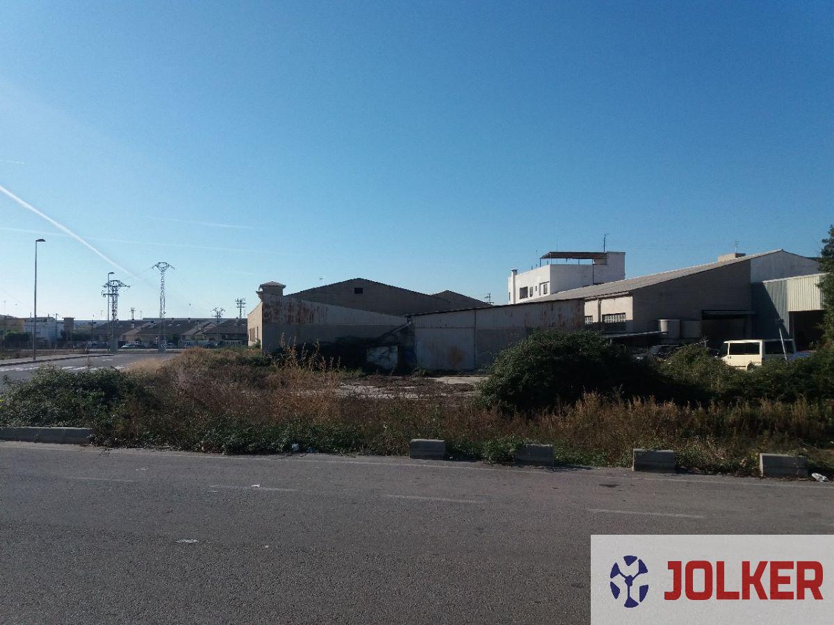 For sale of land in Burriana