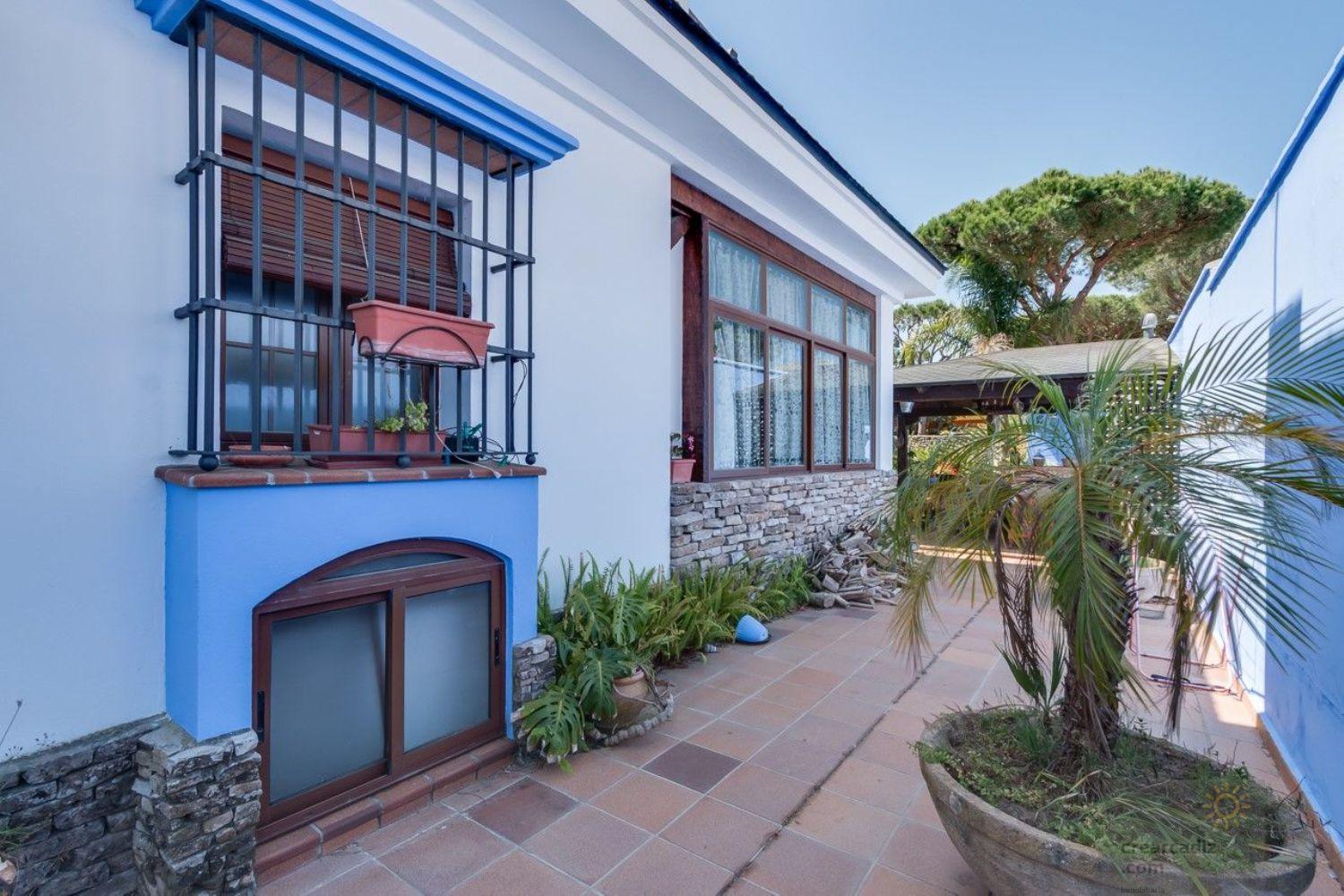 Venta de chalet en Chiclana de la Frontera