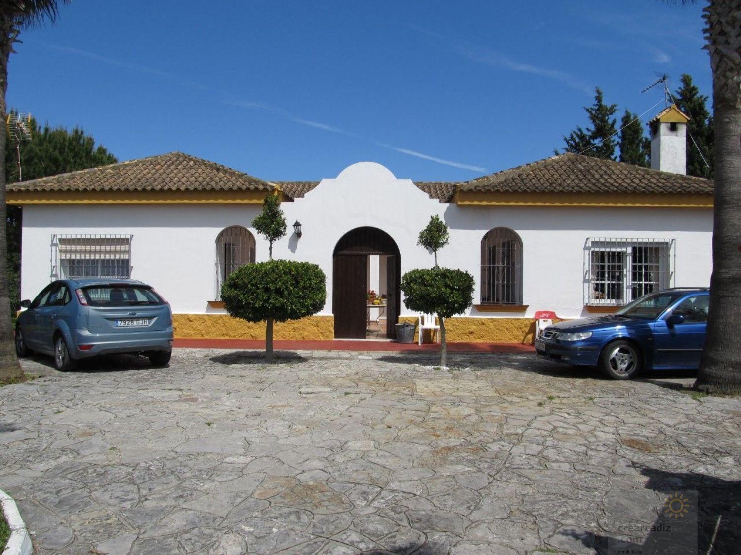 For sale of rural property in Puerto Real