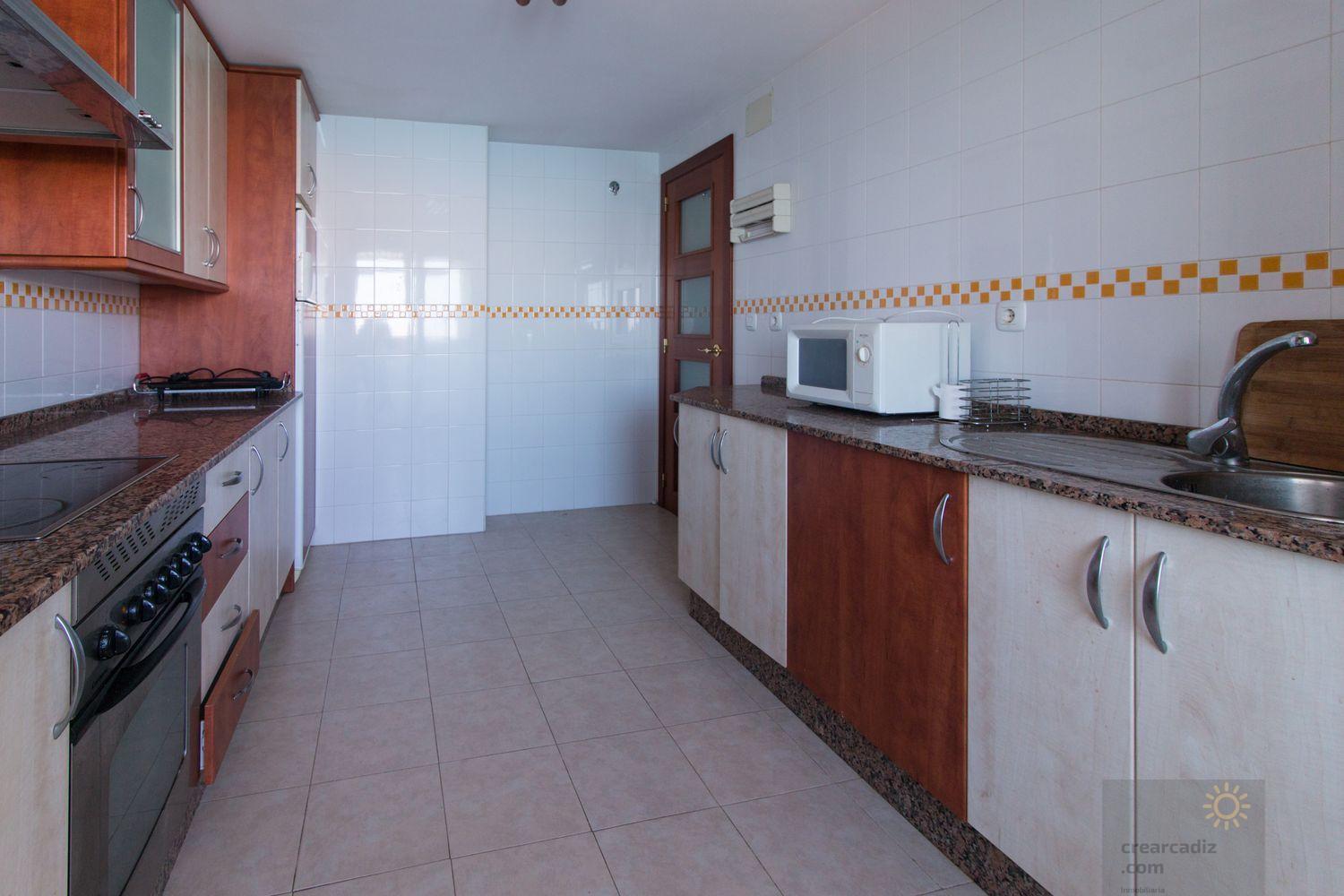 For sale of flat in Cádiz