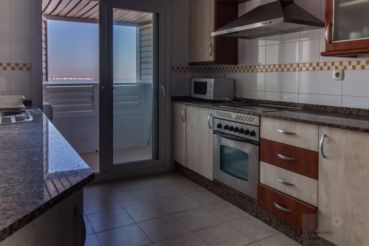 For sale of flat in Cádiz