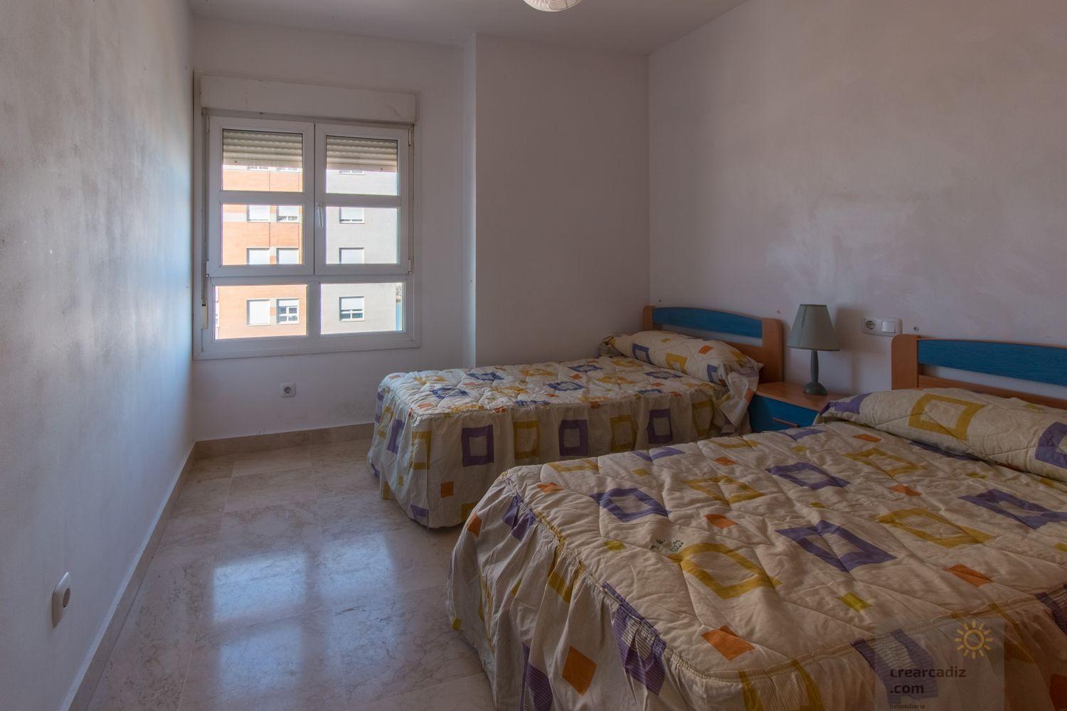 For sale of flat in Cádiz