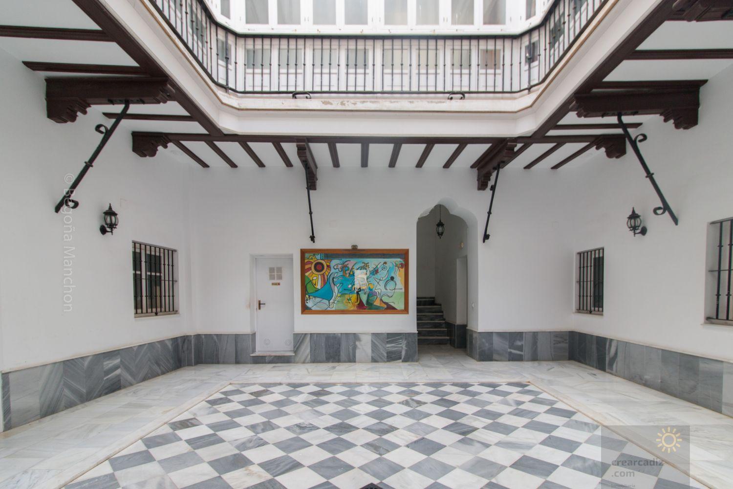 For sale of flat in Cádiz