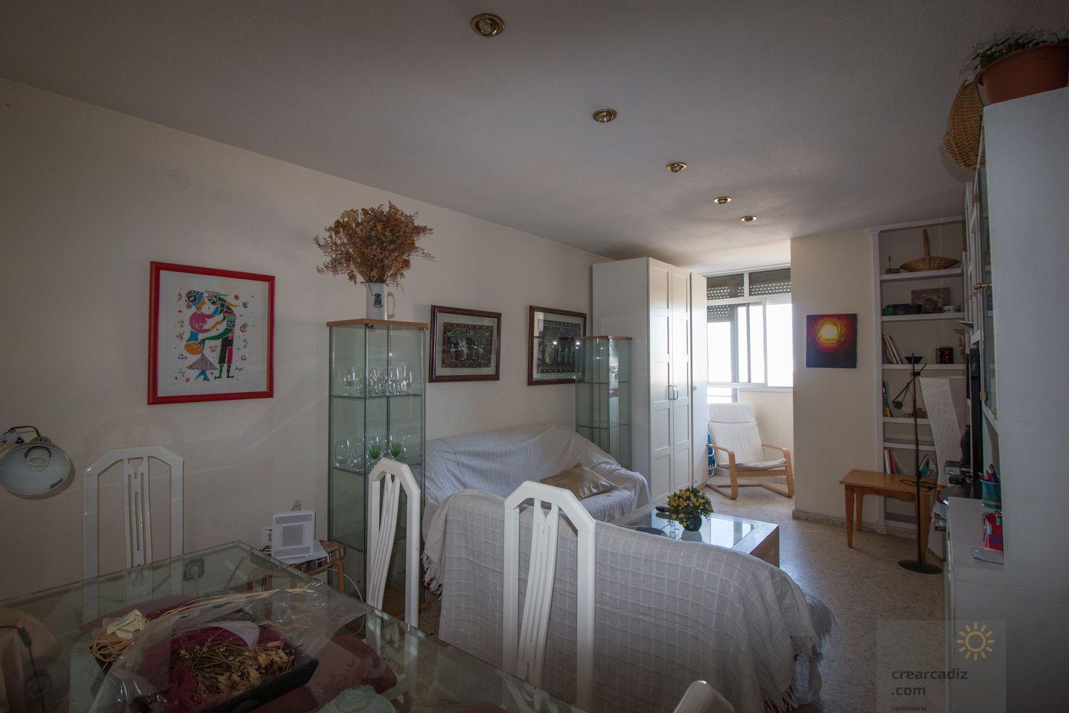 For rent of flat in Cádiz