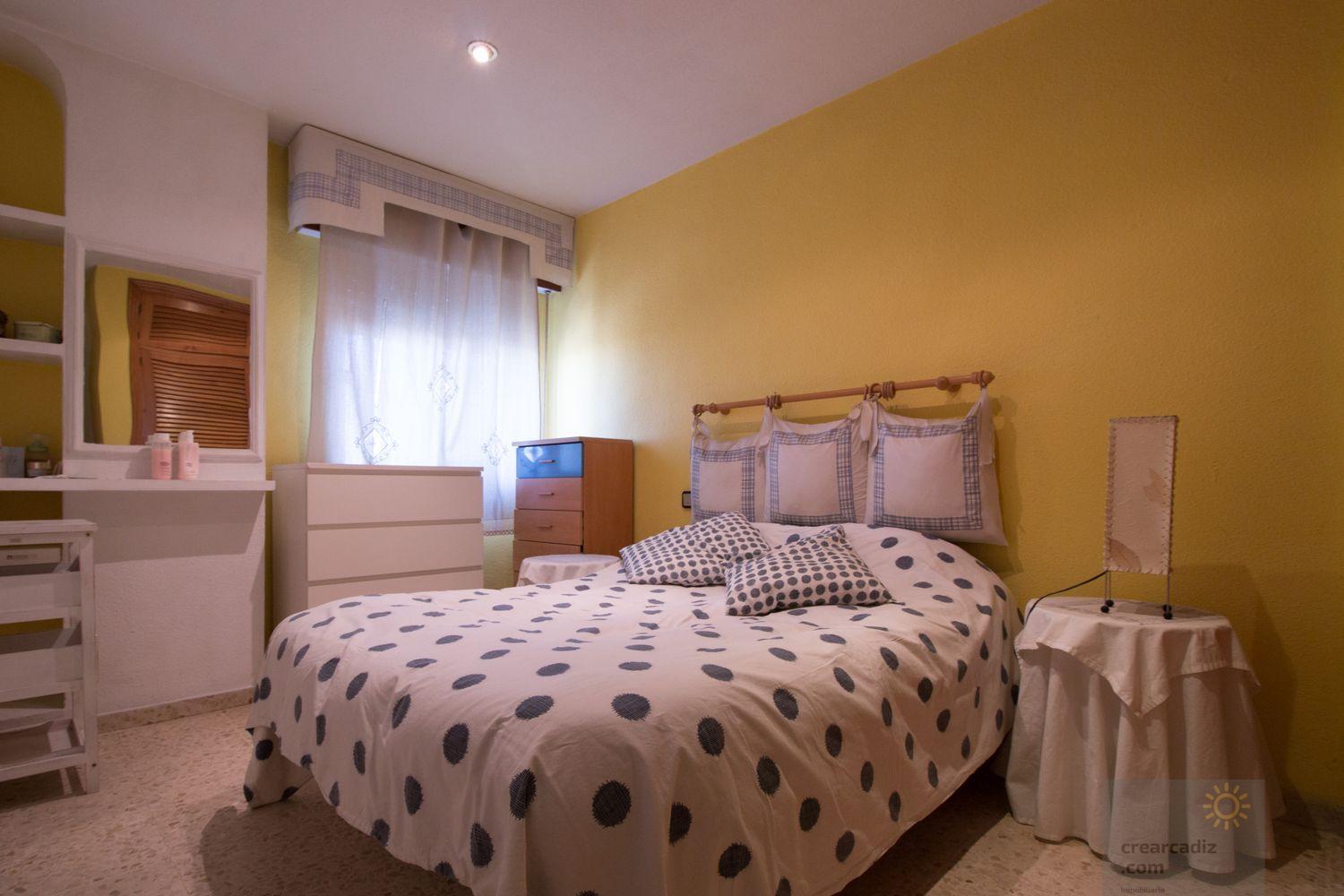 For rent of flat in Cádiz