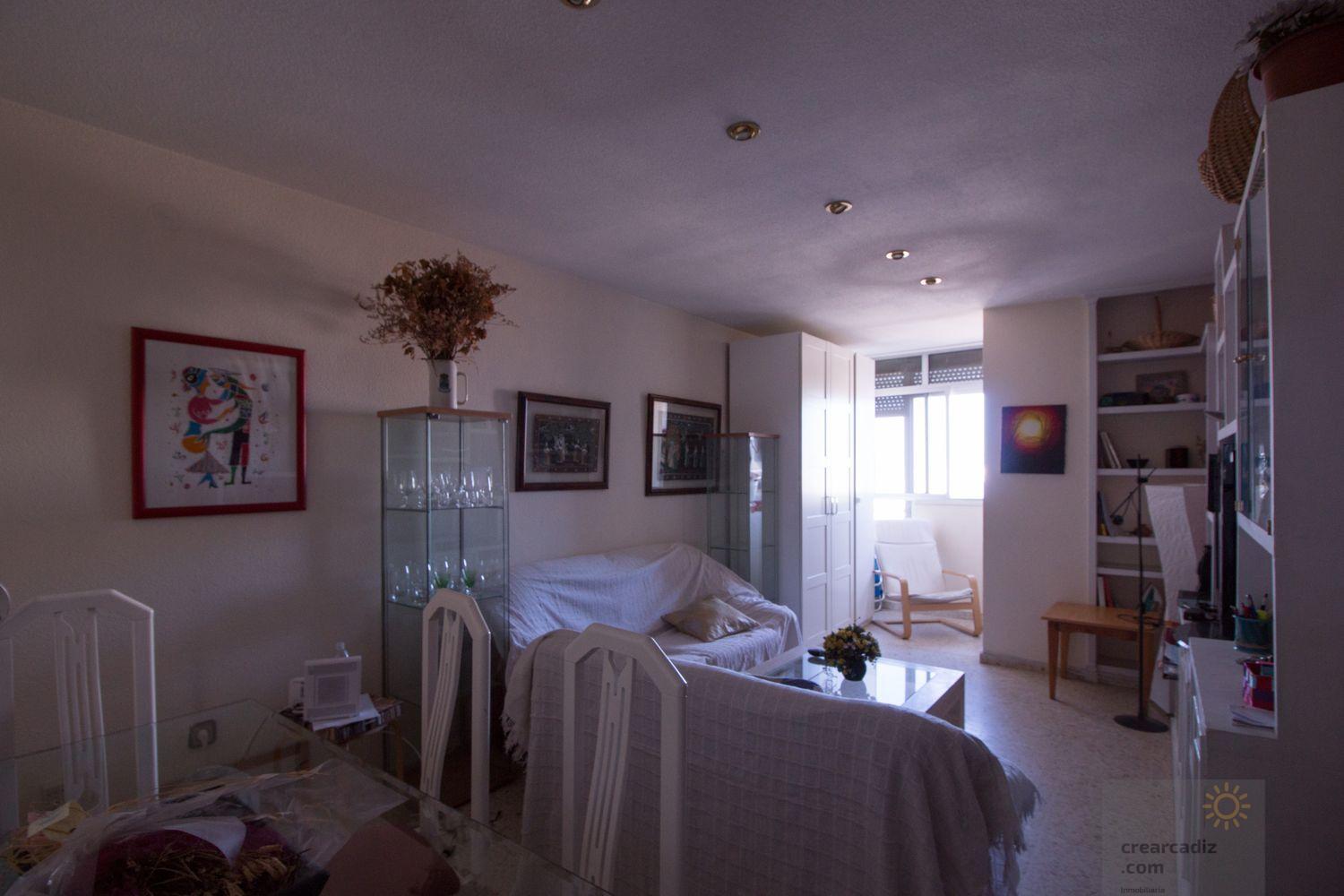 For rent of flat in Cádiz