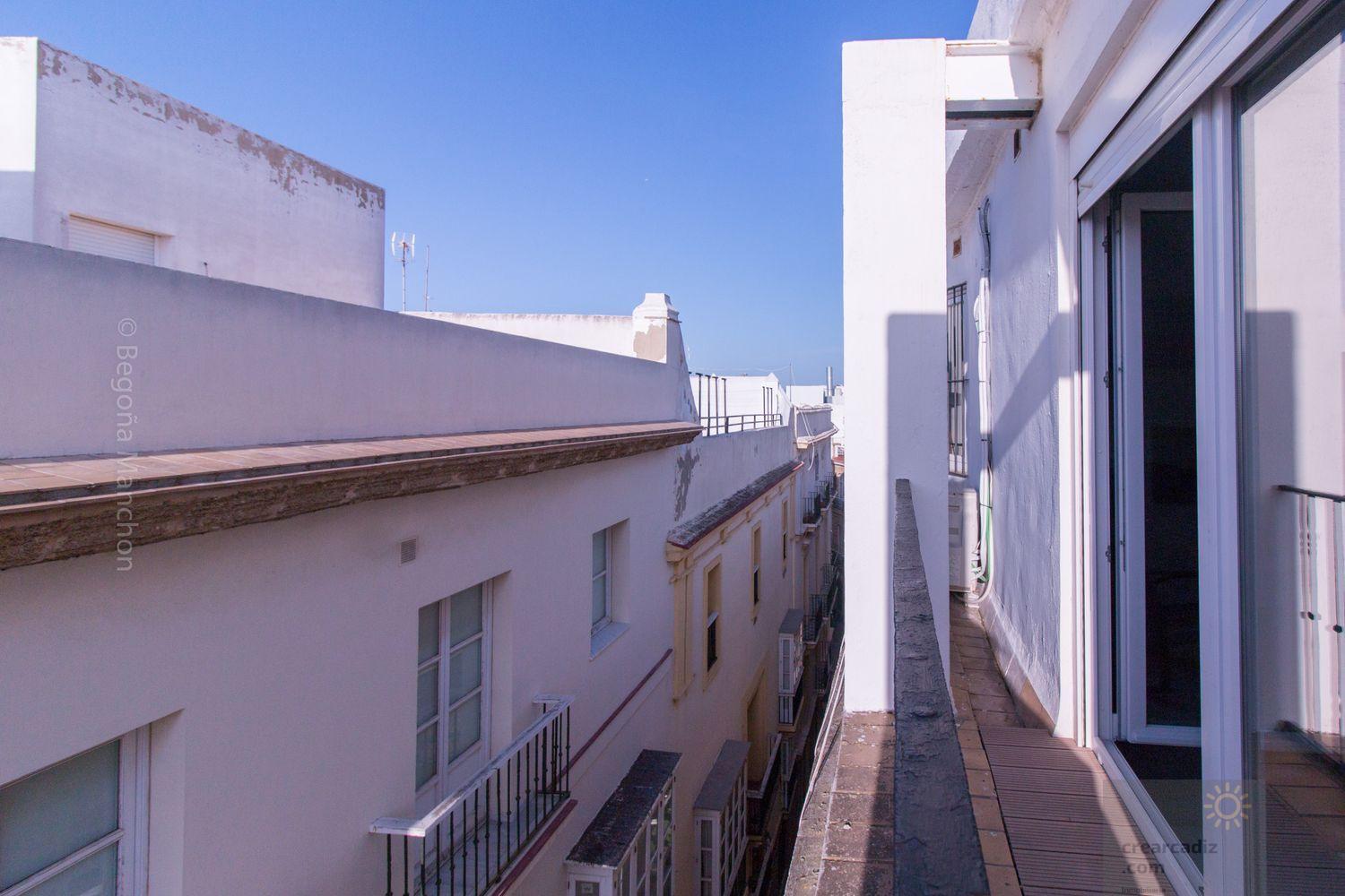 For sale of flat in Cádiz