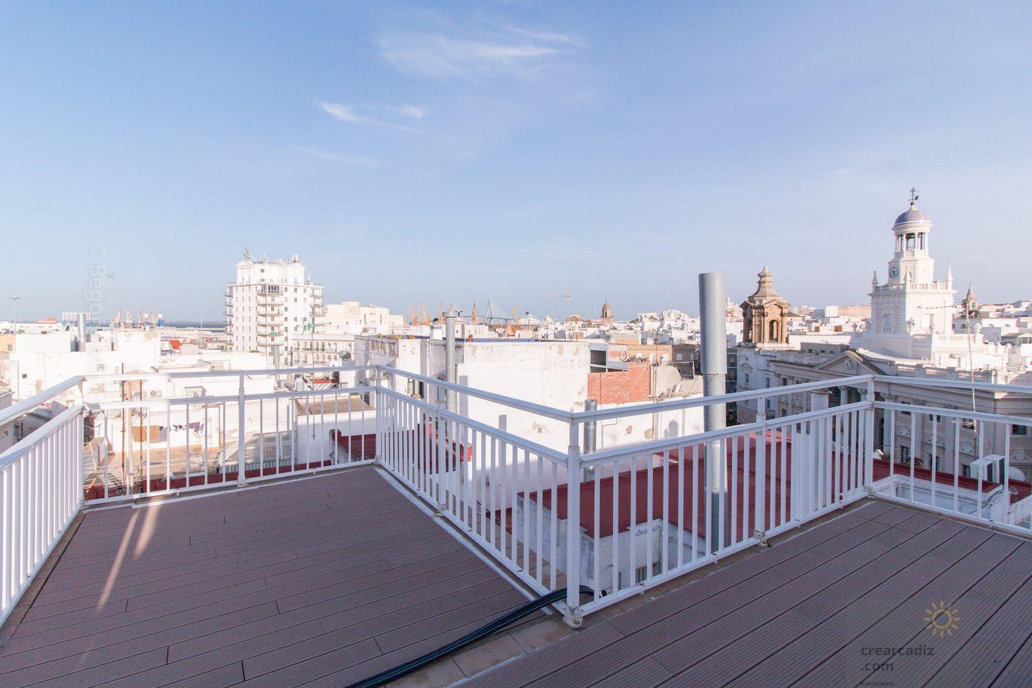 For sale of flat in Cádiz