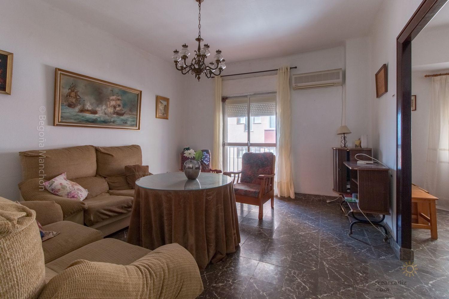 For sale of flat in Cádiz