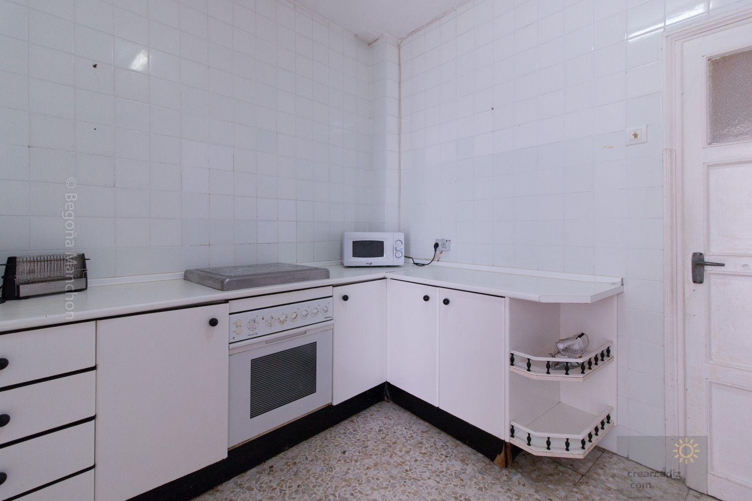 For sale of flat in Cádiz