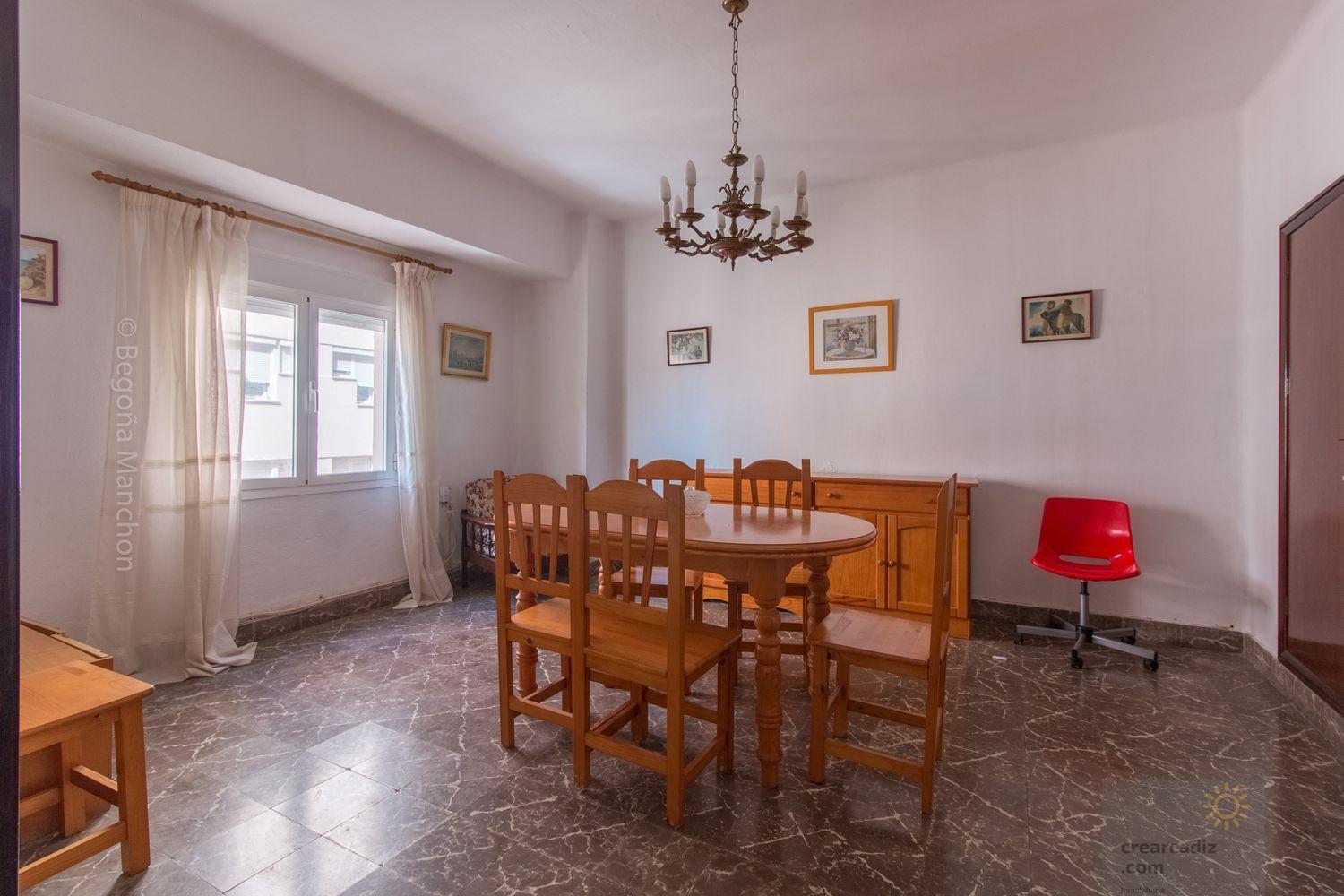 For sale of flat in Cádiz