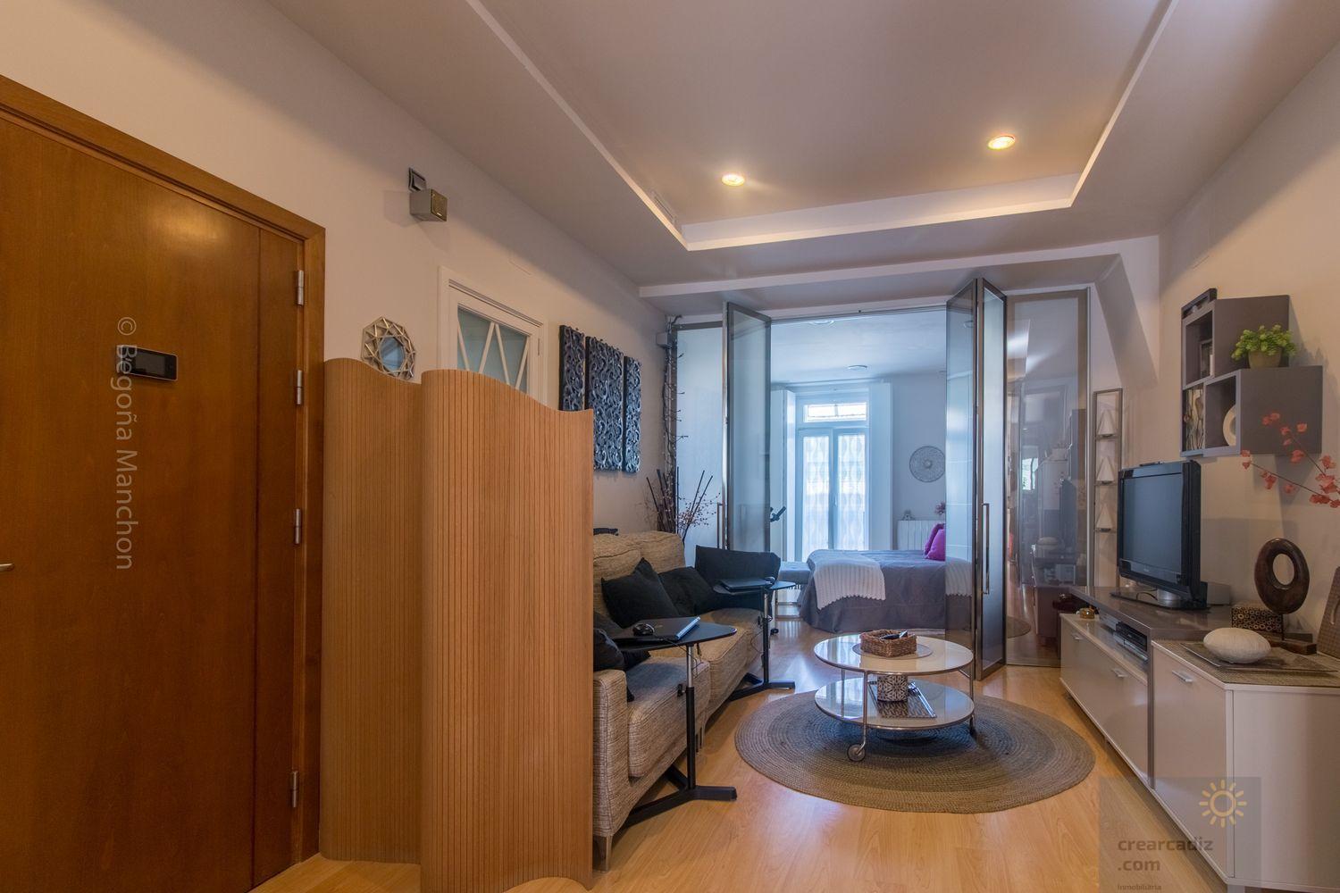 For sale of flat in Cádiz