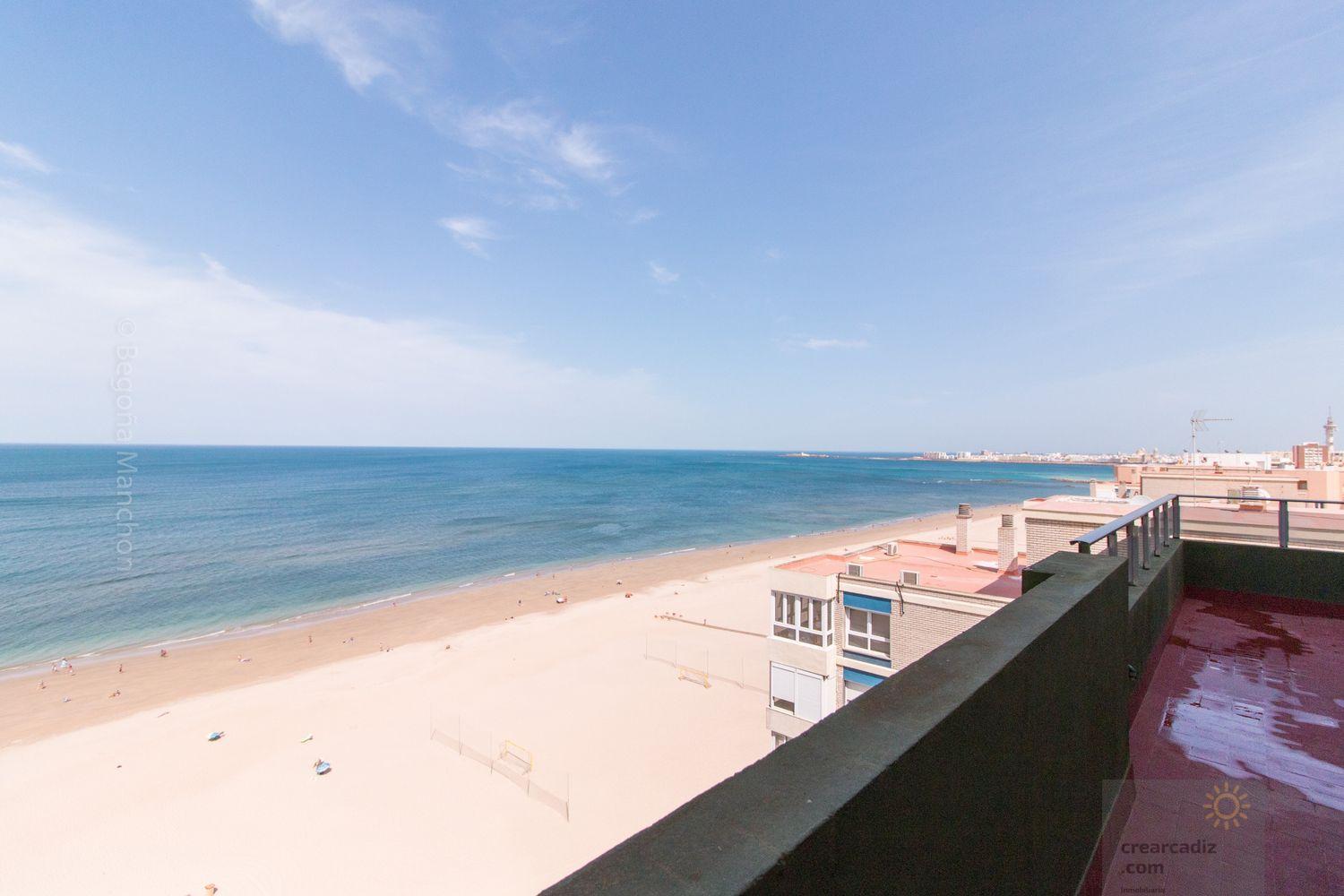 For sale of flat in Cádiz