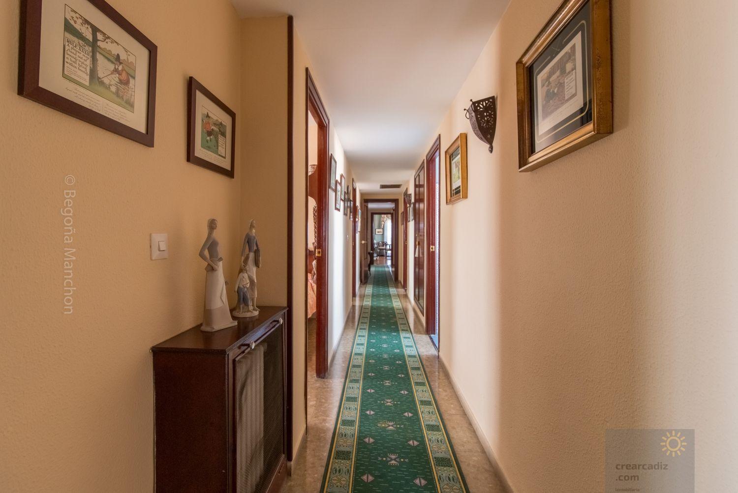 For sale of flat in Cádiz