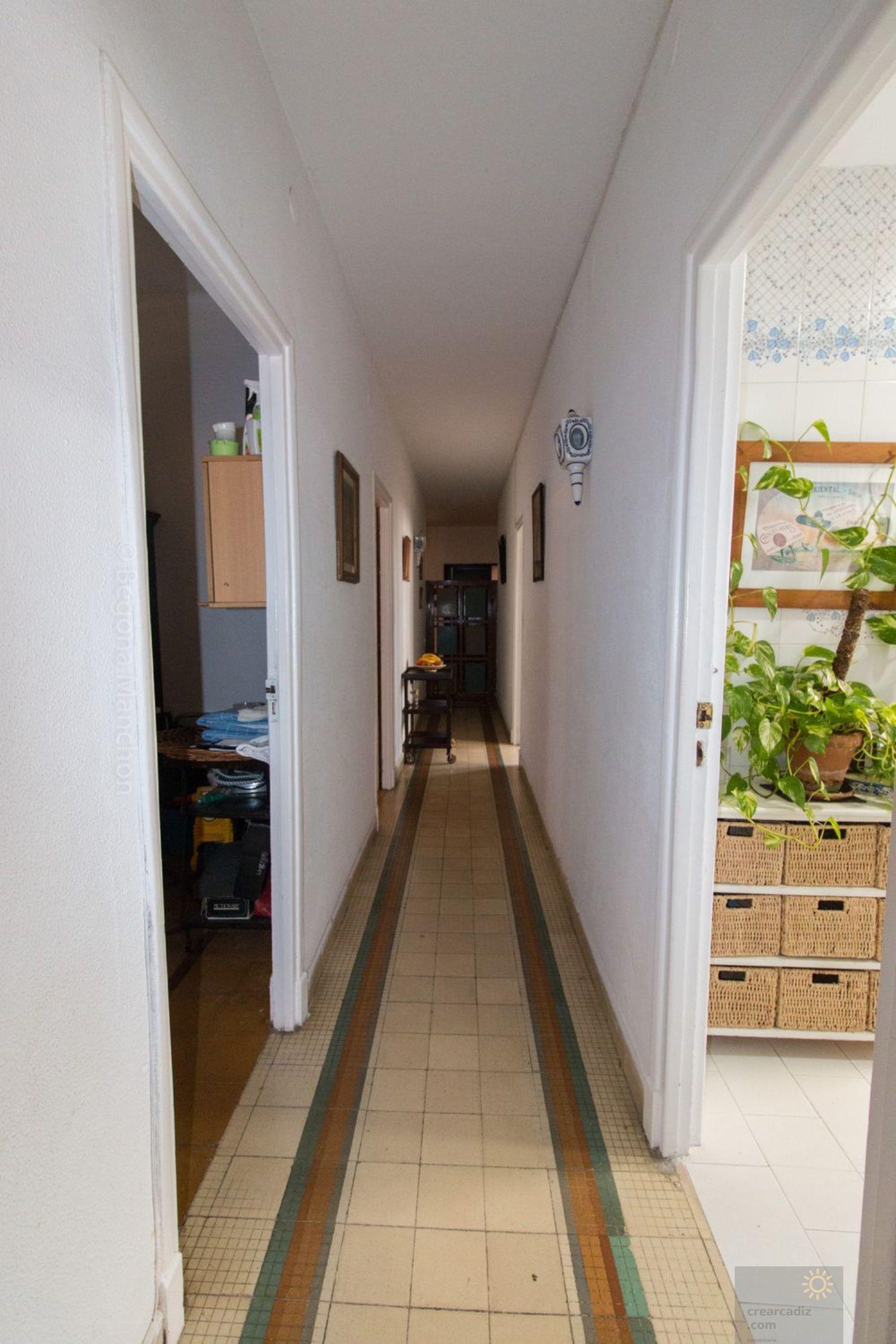 For sale of flat in Cádiz