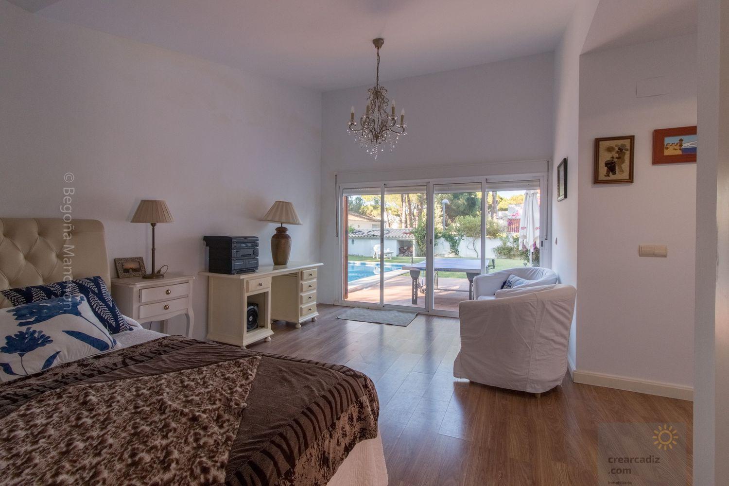 Venta de chalet en Conil