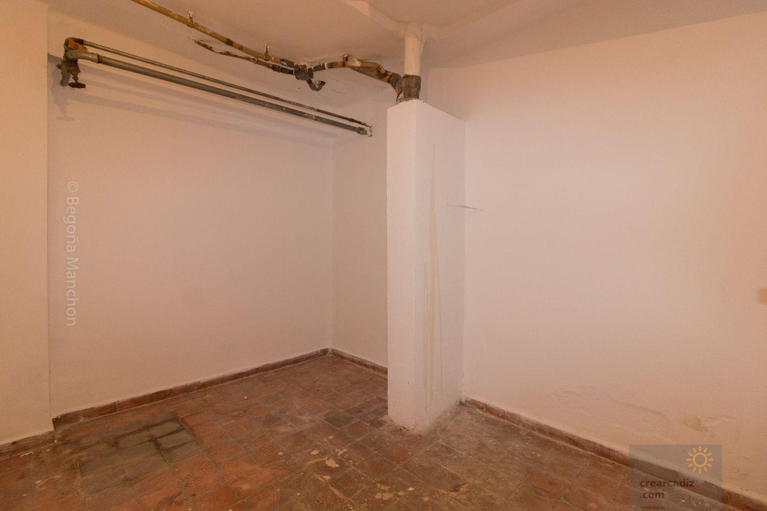 For sale of flat in Cádiz