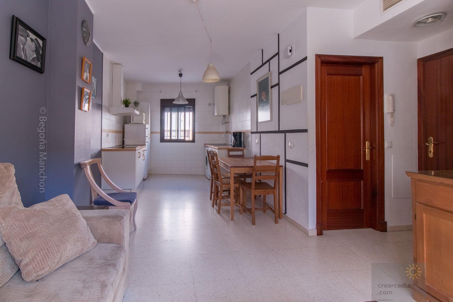 For sale of flat in Cádiz