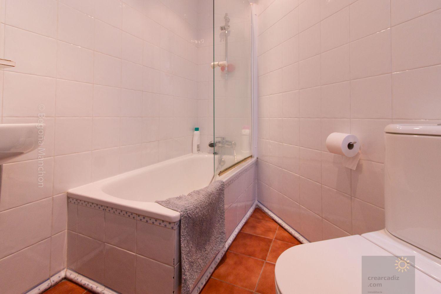 For sale of flat in Cádiz