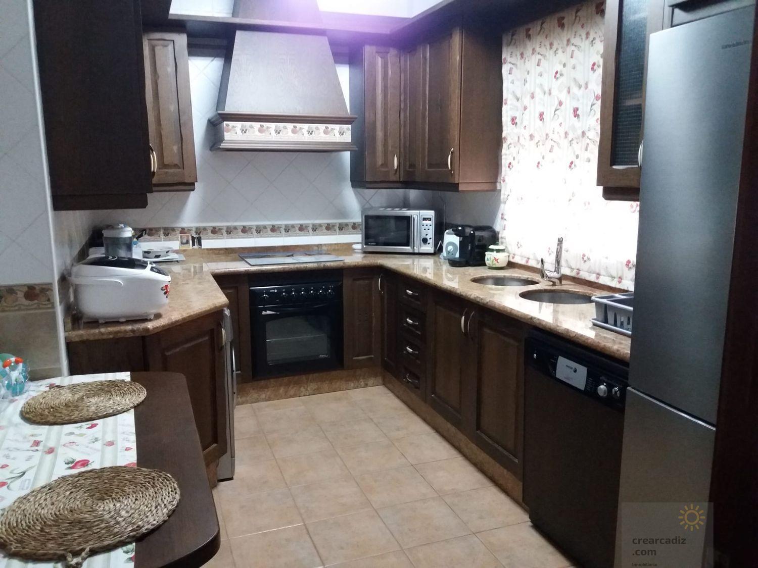 For sale of house in El Puerto de Santa María