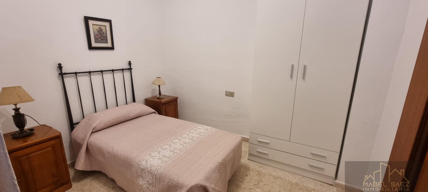 For rent of ground floor in Mérida