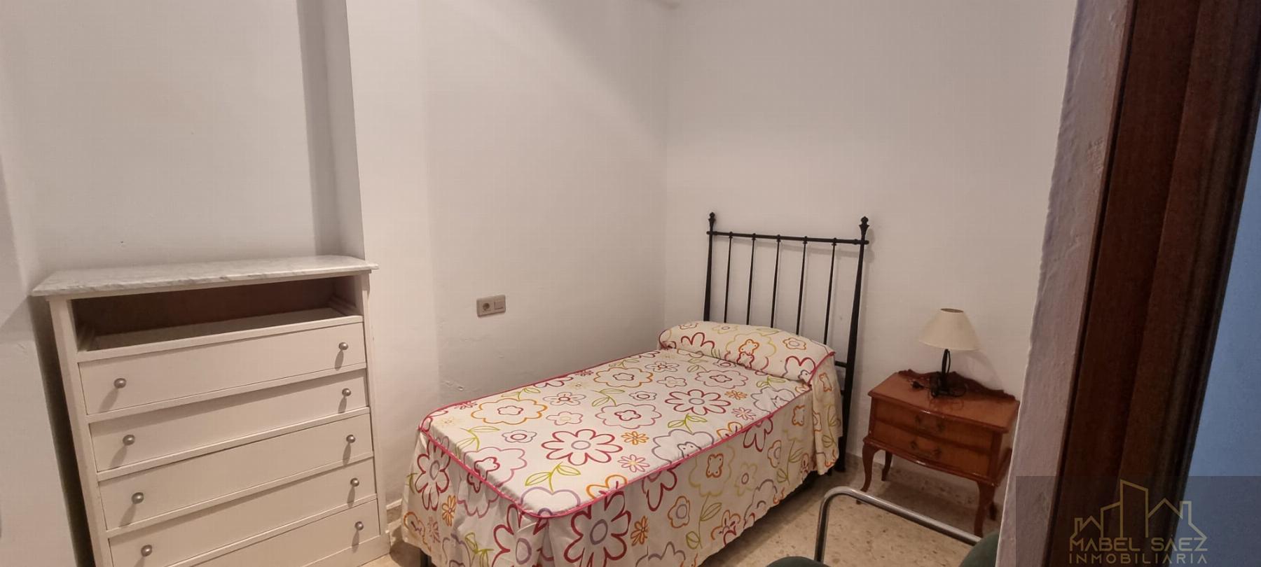 For rent of ground floor in Mérida