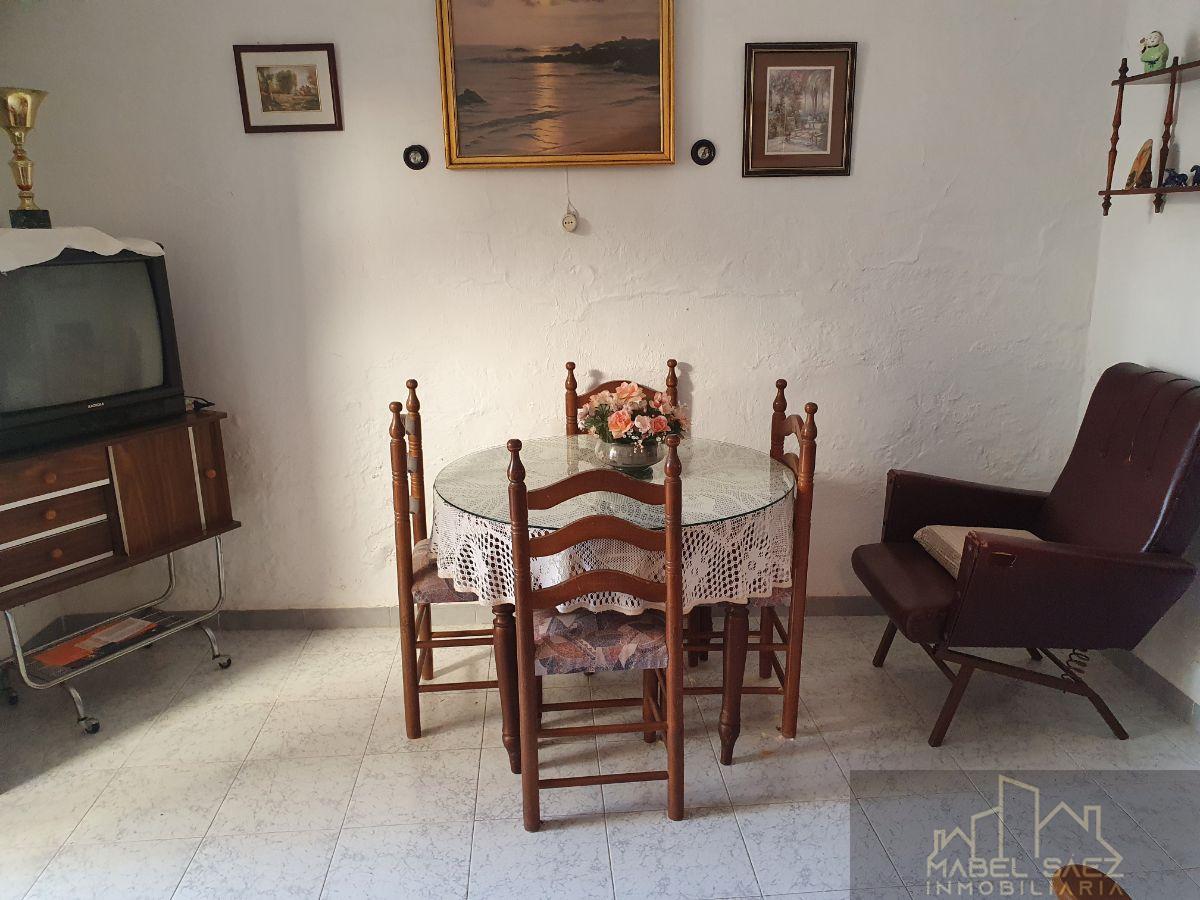 For sale of house in Malcocinado