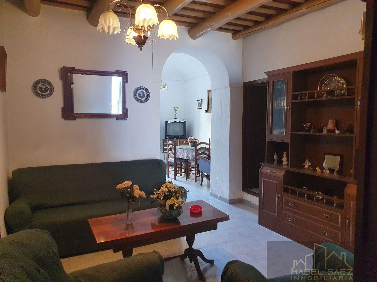 For sale of house in Malcocinado