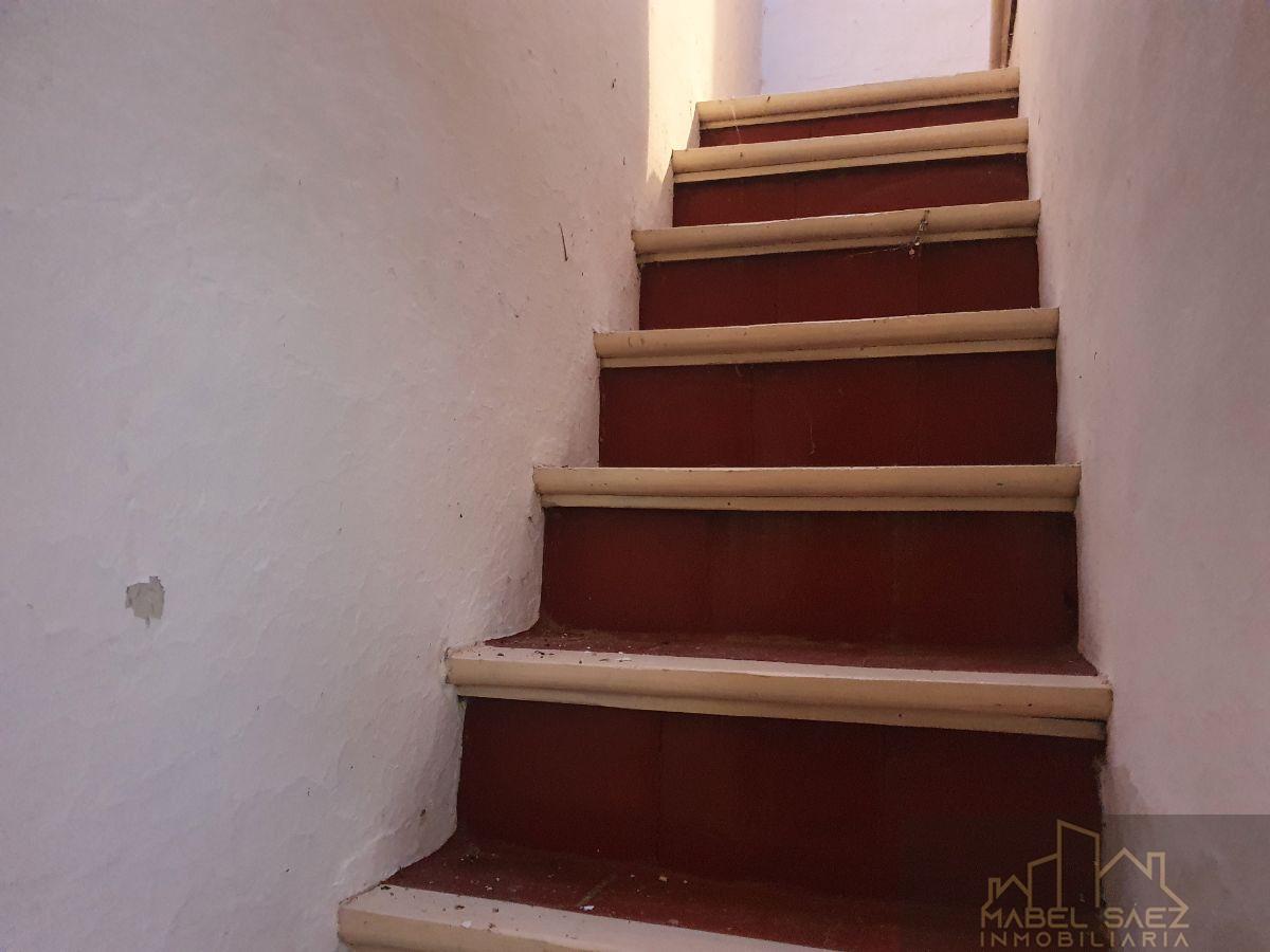 For sale of house in Malcocinado