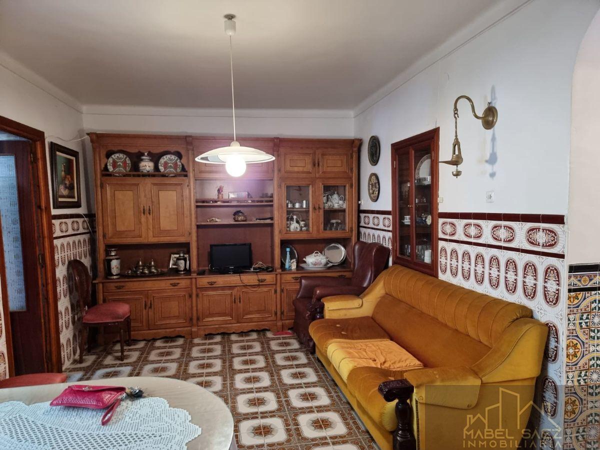 For sale of house in Granja de Torrehermosa