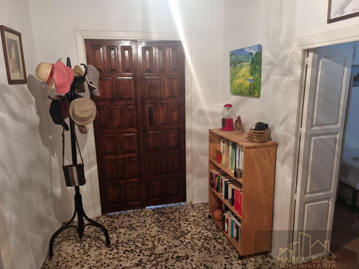 For sale of house in Malcocinado