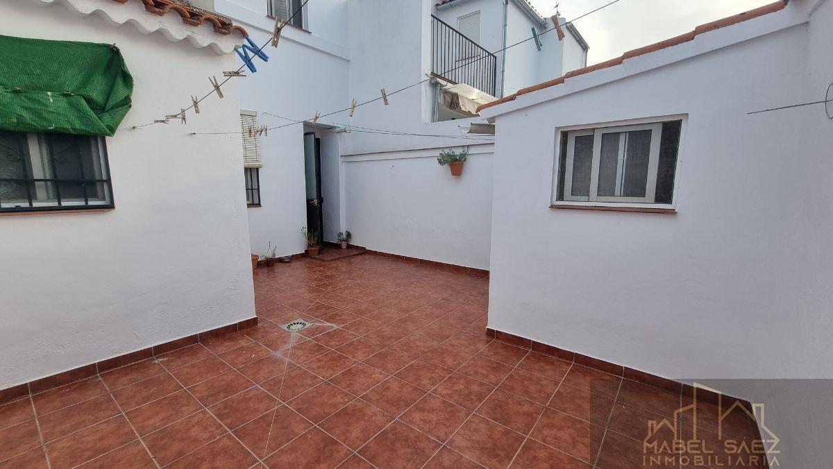 For sale of house in Valverde de Llerena
