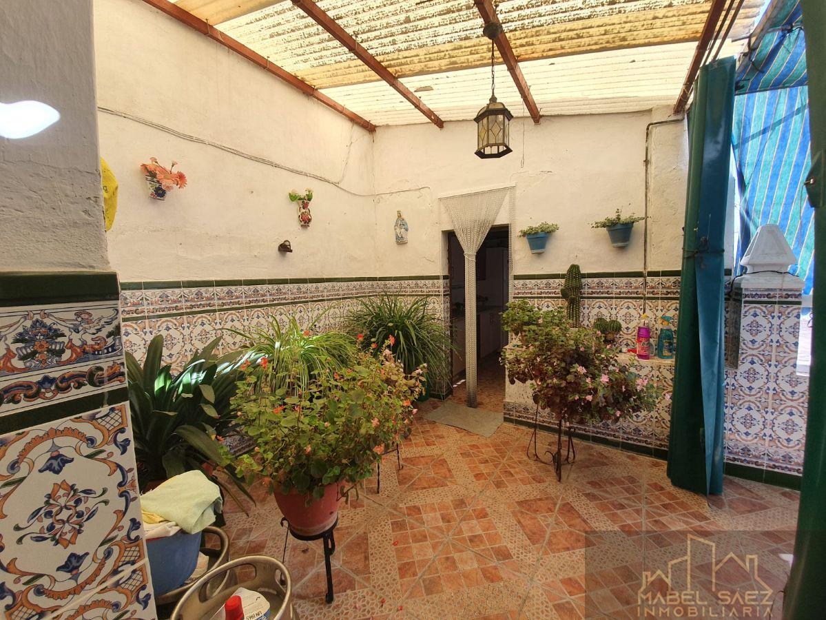 For sale of house in Malcocinado