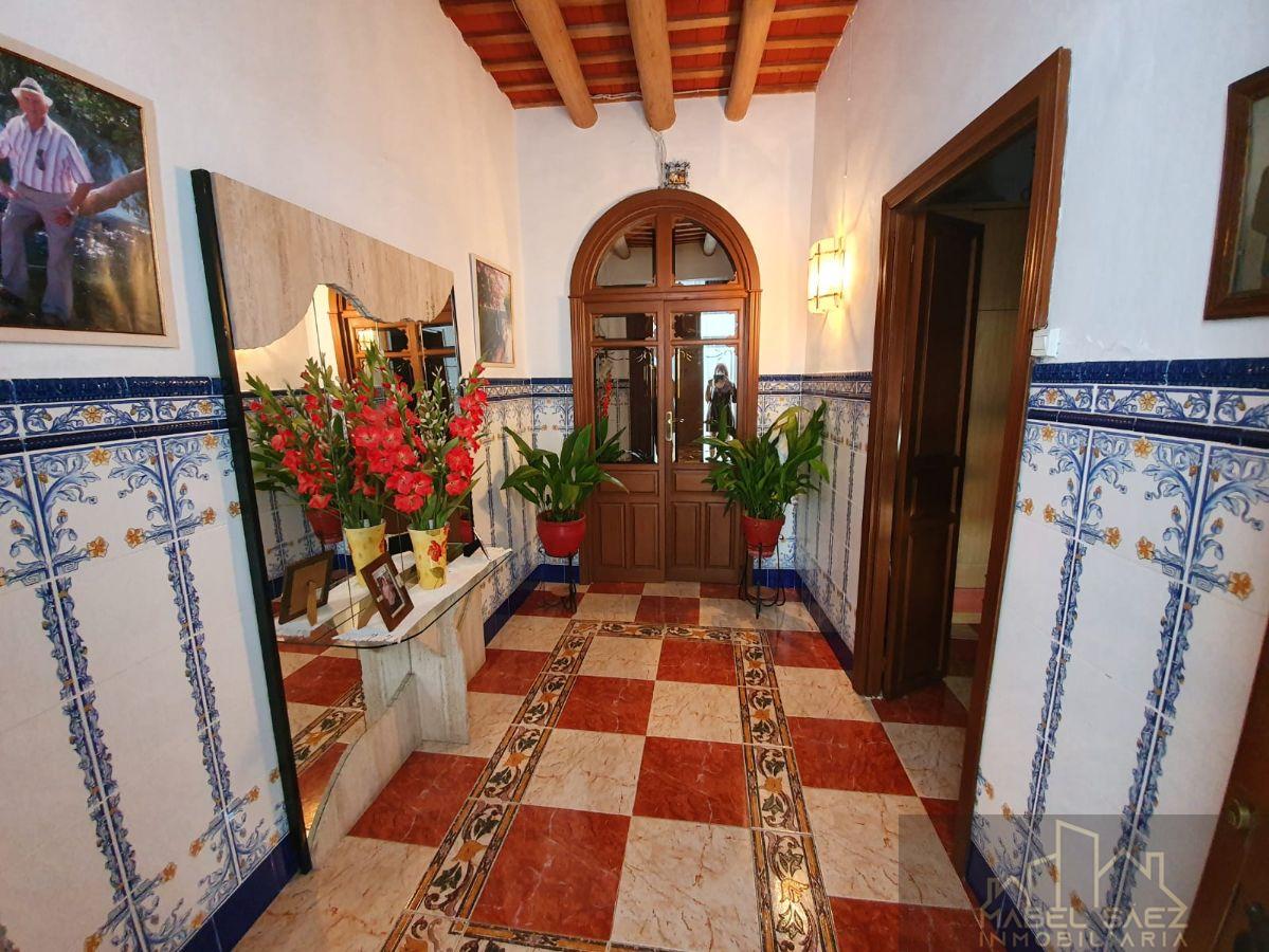 For sale of house in Malcocinado