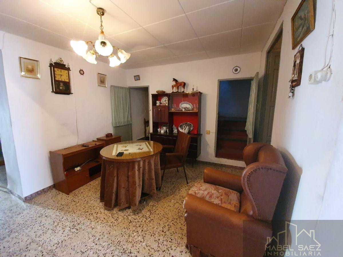 For sale of house in Malcocinado