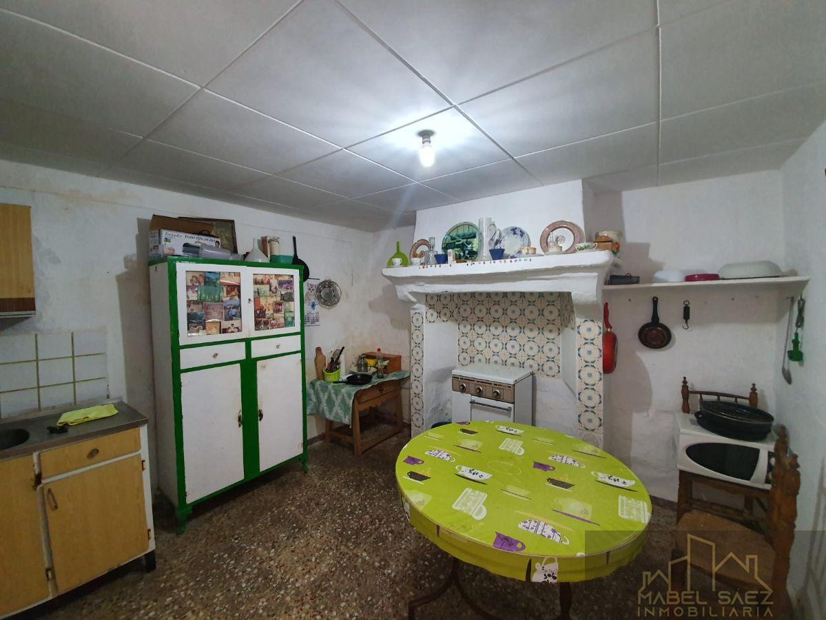 For sale of house in Malcocinado