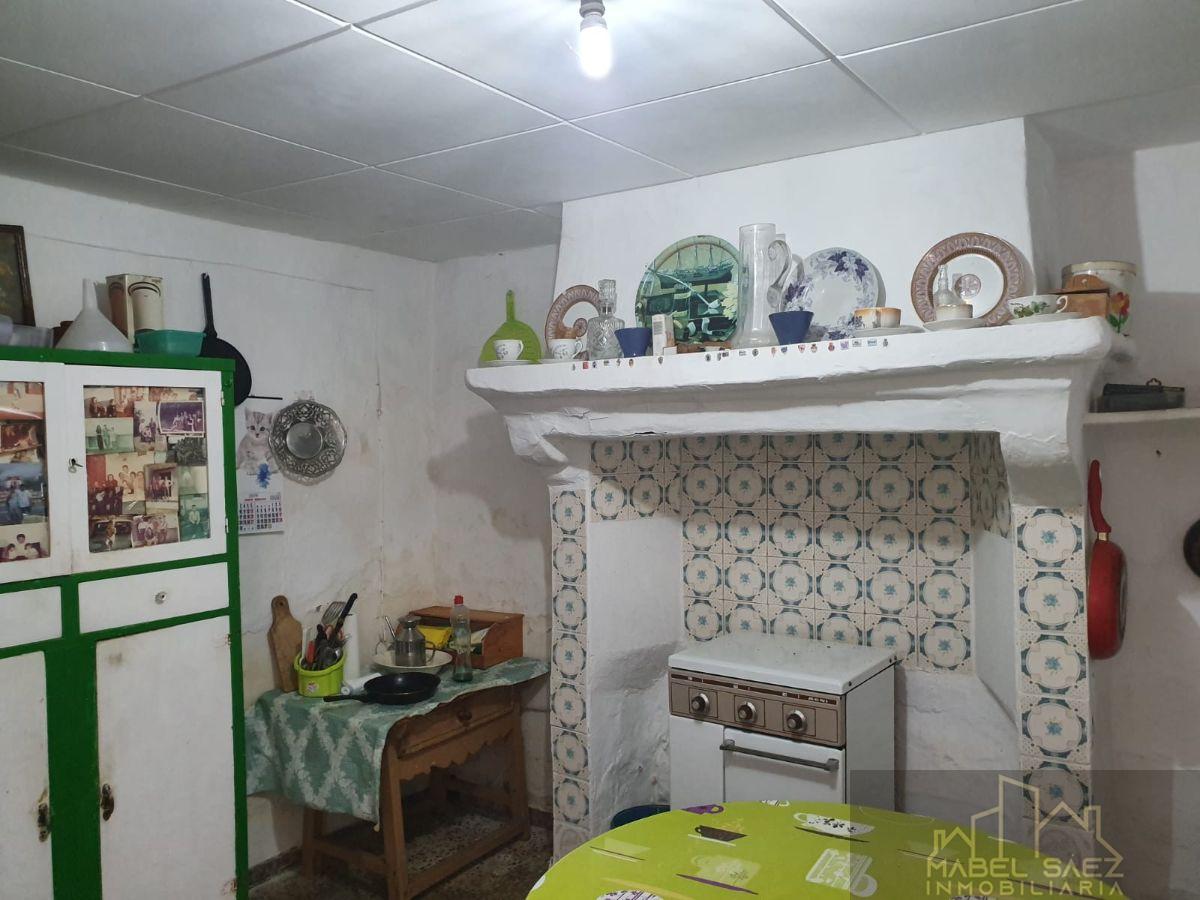 For sale of house in Malcocinado