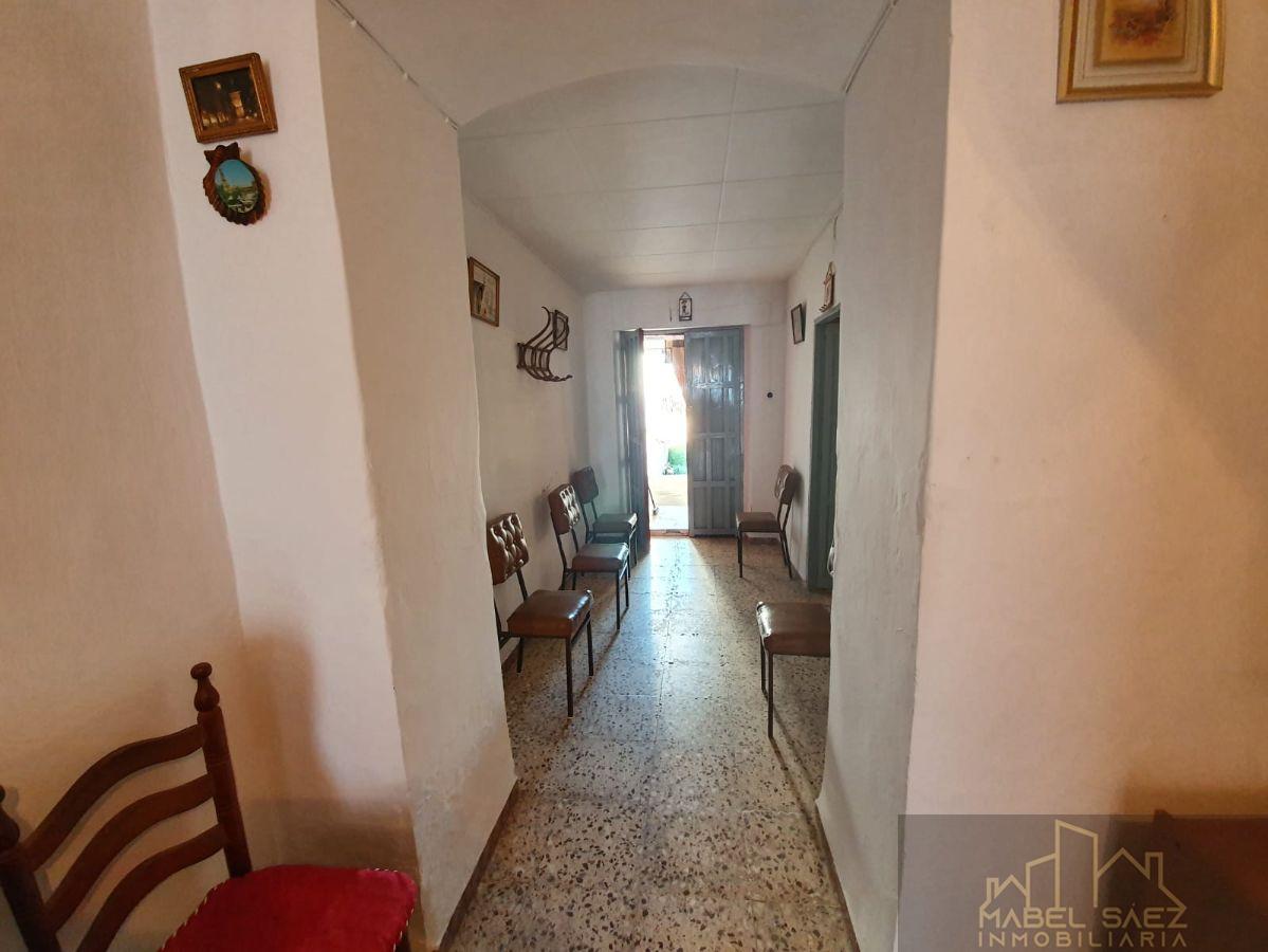 For sale of house in Malcocinado