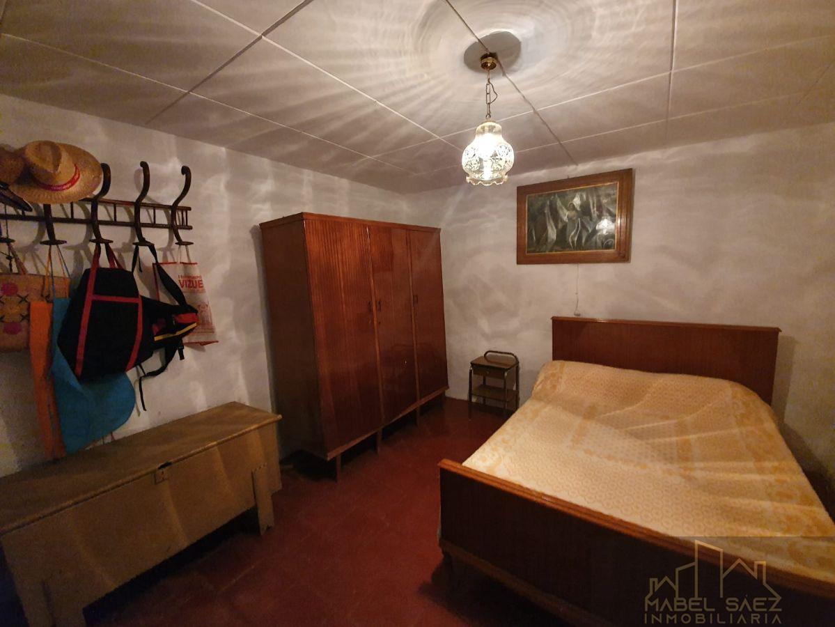 For sale of house in Malcocinado