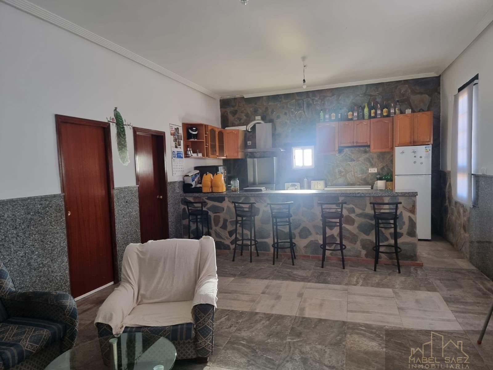 For sale of rural property in Mirandilla