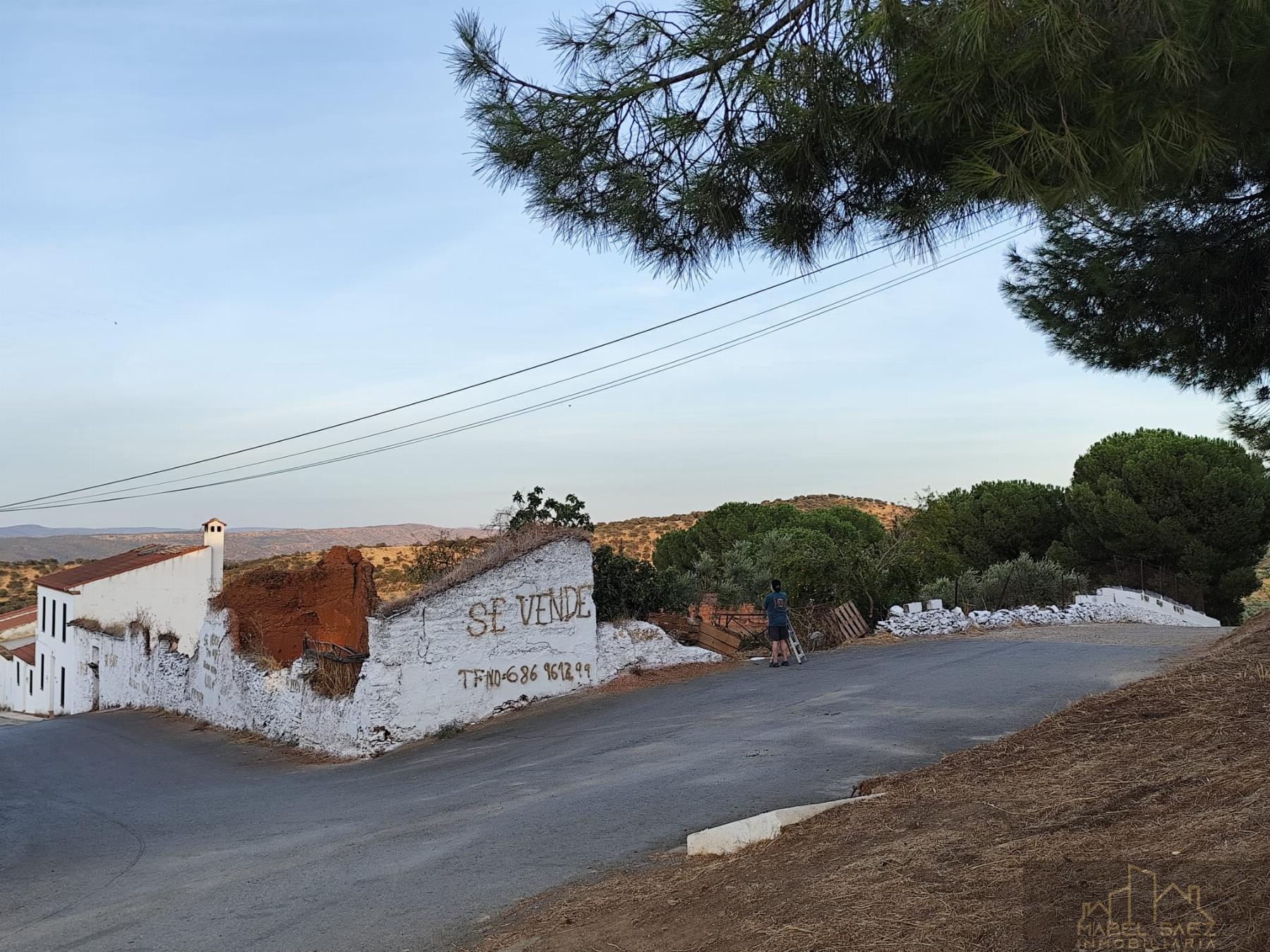 Venta de terreno en Malcocinado