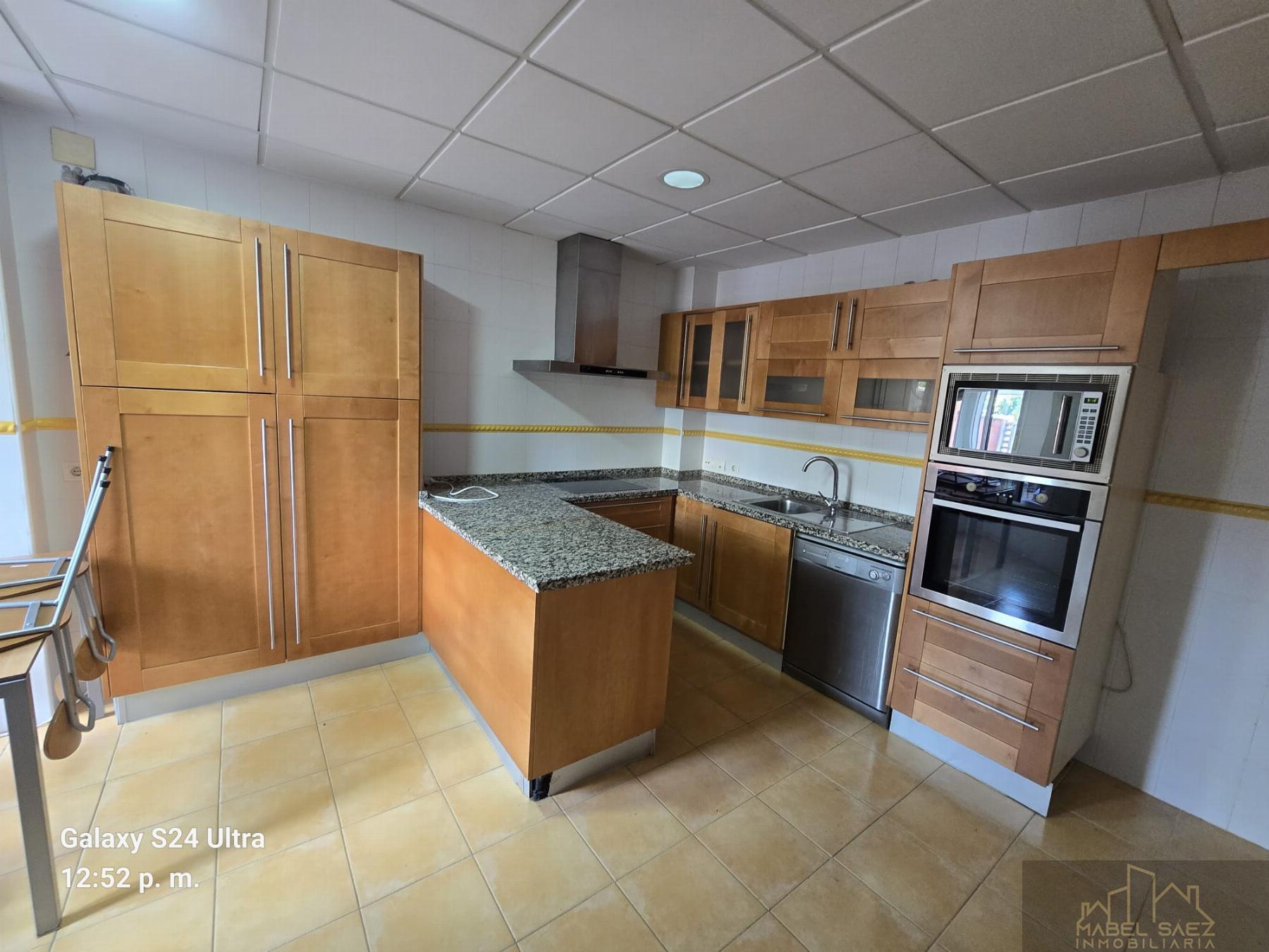 For rent of chalet in Mérida