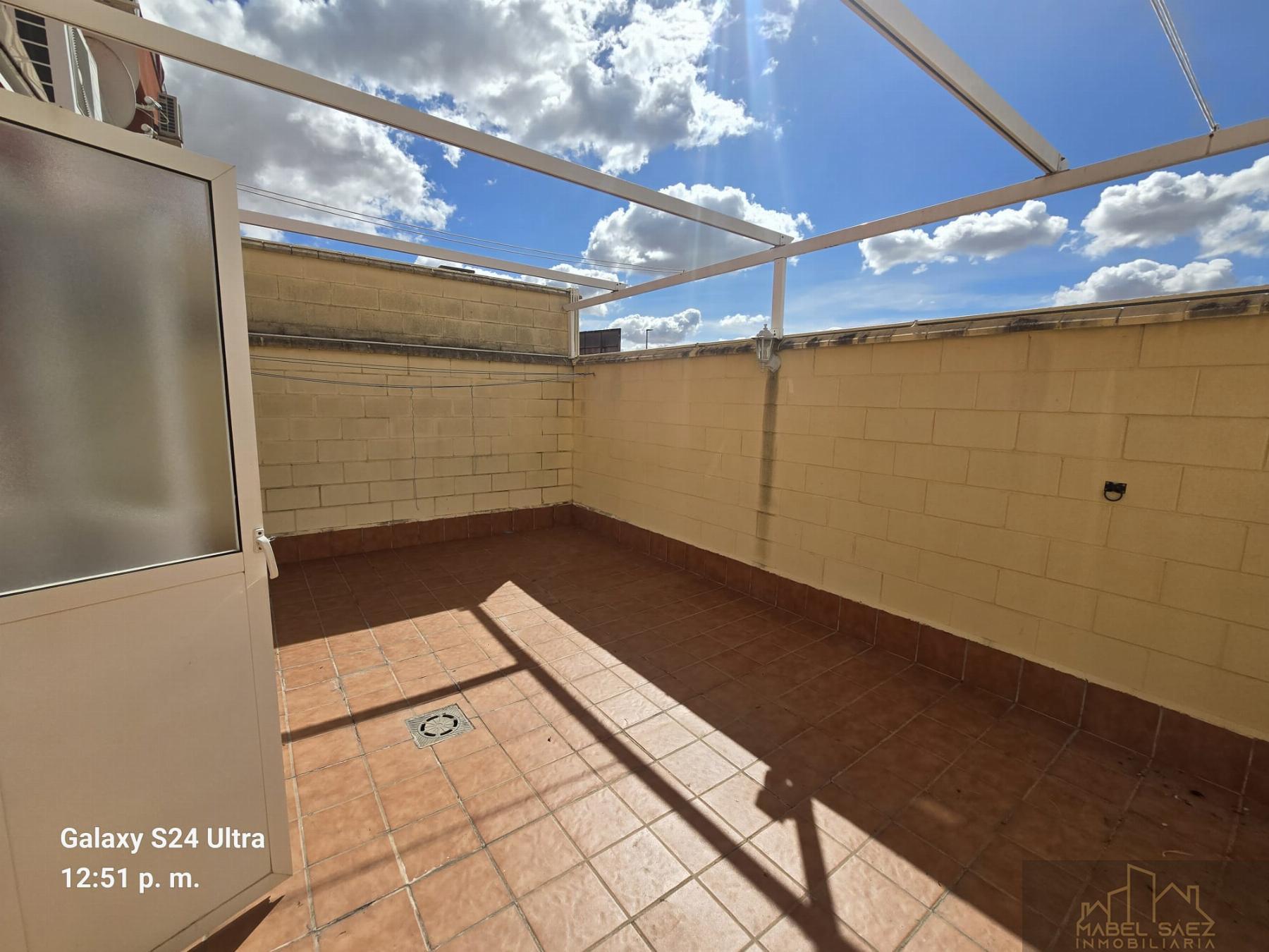 For rent of chalet in Mérida