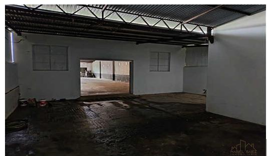 Alquiler de nave en Valdefuentes